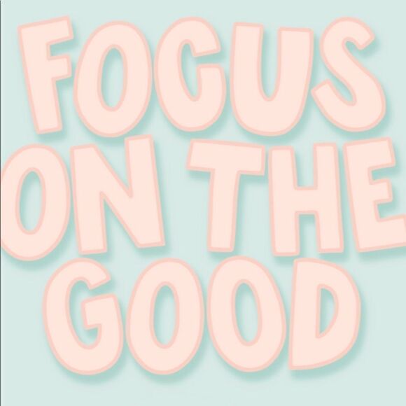 Swarovski Crystal MYSTICAL IRIS OVERLAPPING EARRING + ROSÉ GOLD PLATED - Picture 7 of 7